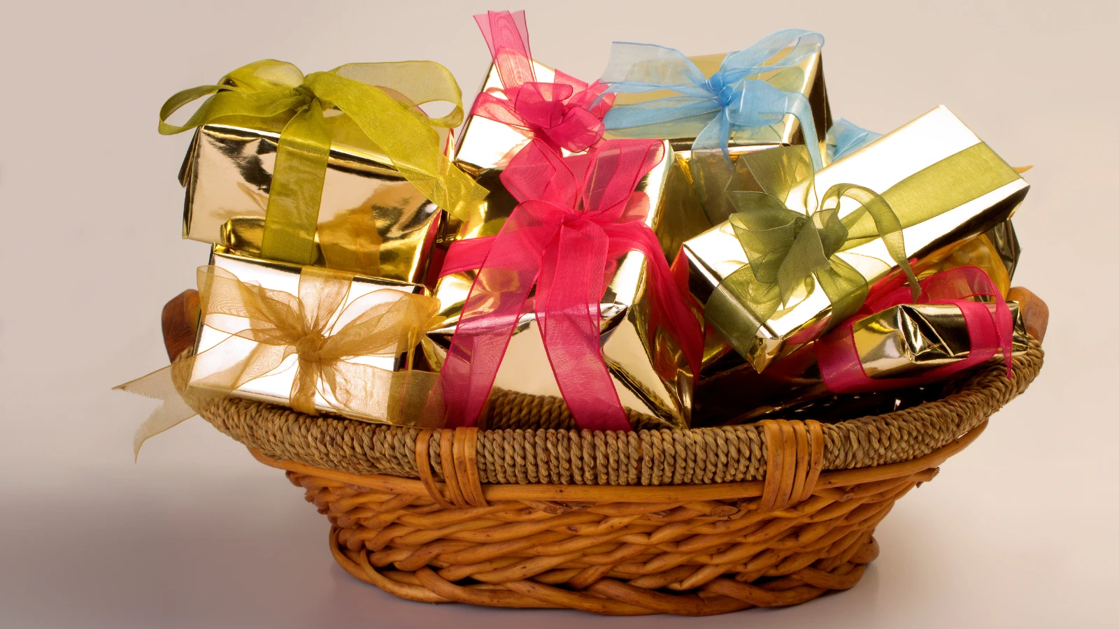 How to Create a Gift Box