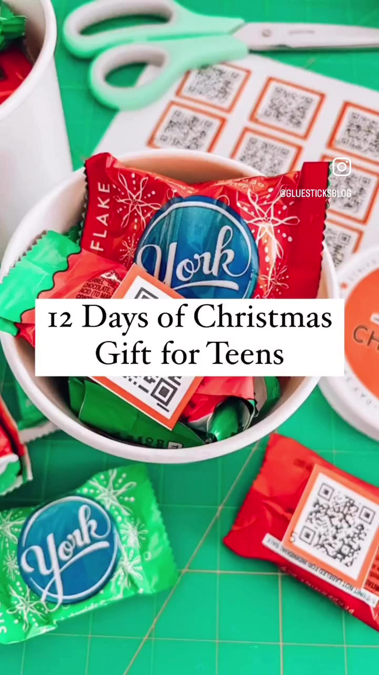What are 12 Days of Christmas Gifts