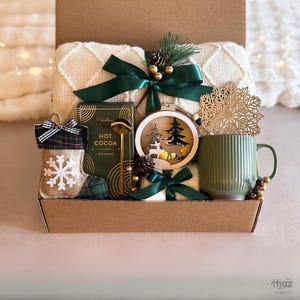What is a Nice Christmas Gift