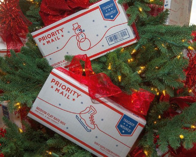 When to Ship Gifts for Christmas