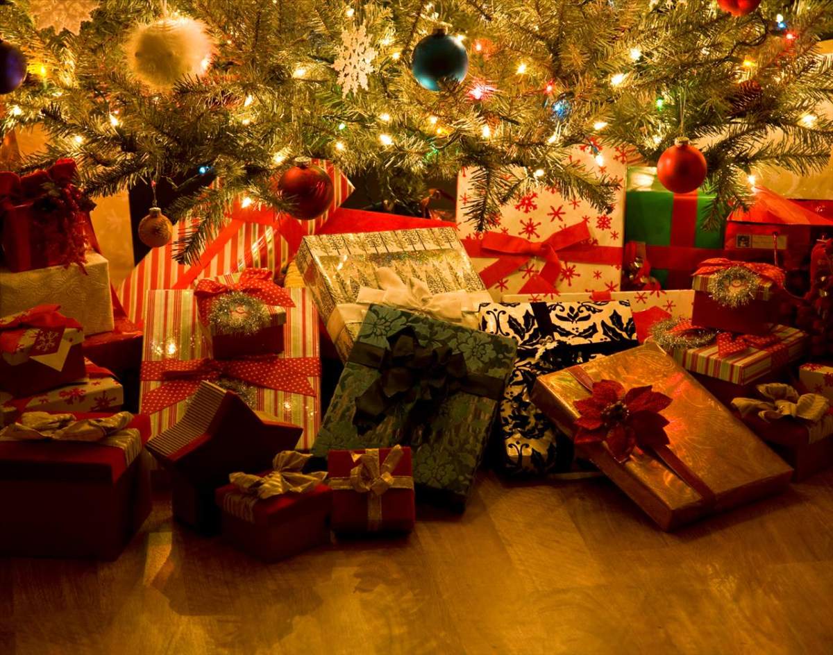 Where Can I Get Free Christmas Gifts
