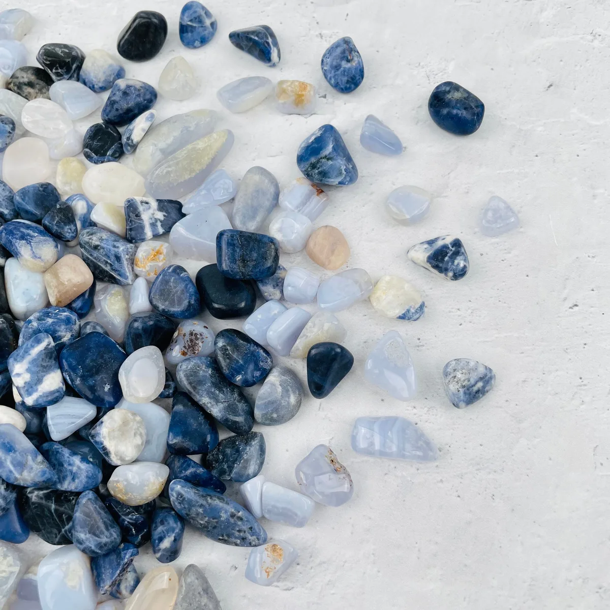 can blue lace agate and sodalite be paired for anxiety relief
