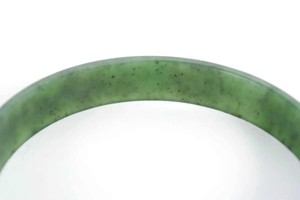 Real Jade vs Fake: Butter Feel & Scratch Test