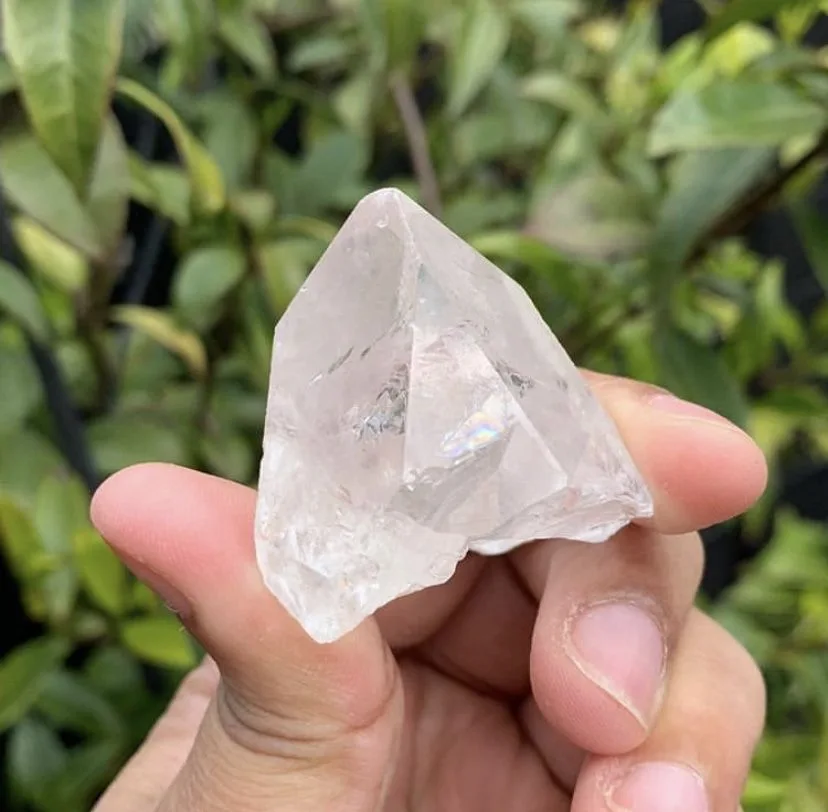 how to program clear quartz with specific manifestation words