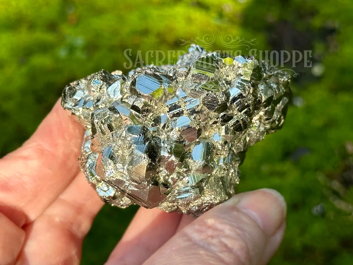 Pyrite Reflection Mechanics
